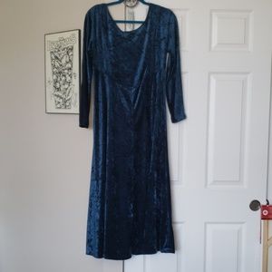 Vintage Long Sleeve Blue Velvet Dress